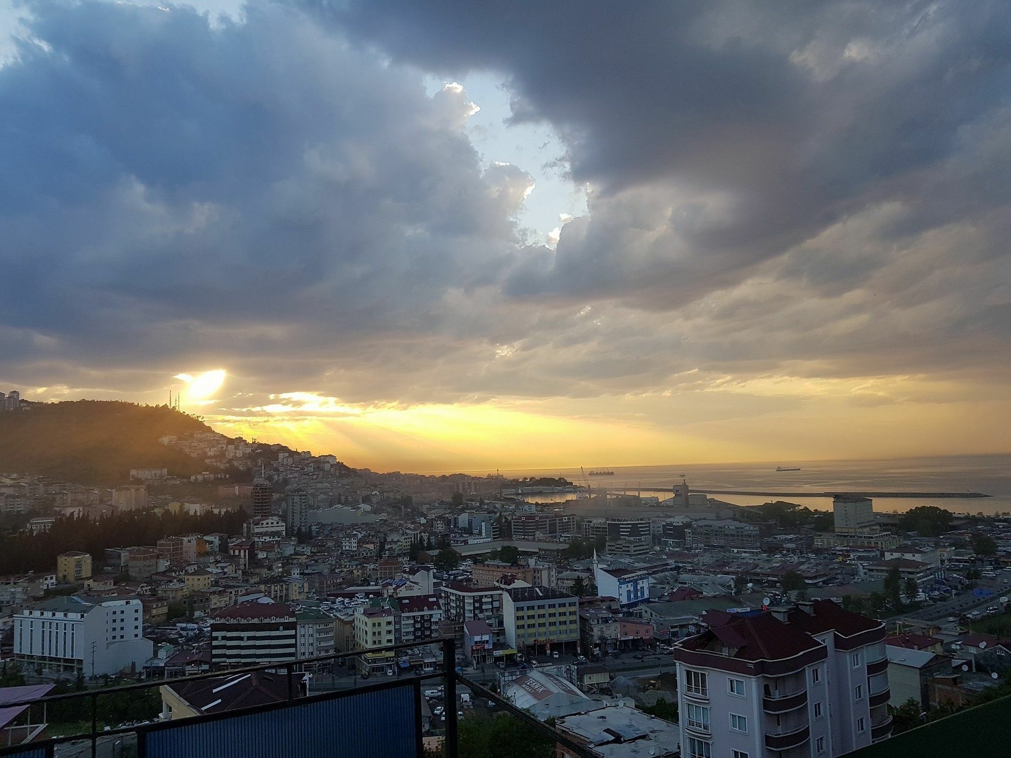 NURALP APART OTEL - Trabzon Zewnętrze zdjęcie
